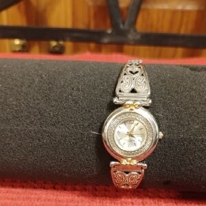 Chic Women’s Heart & Butterfly Wrist Watch